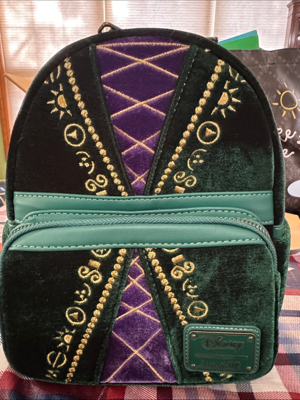 Hocus Pocus Sanderson sister’s Loungefly backpack set. - Picture 7 of 12